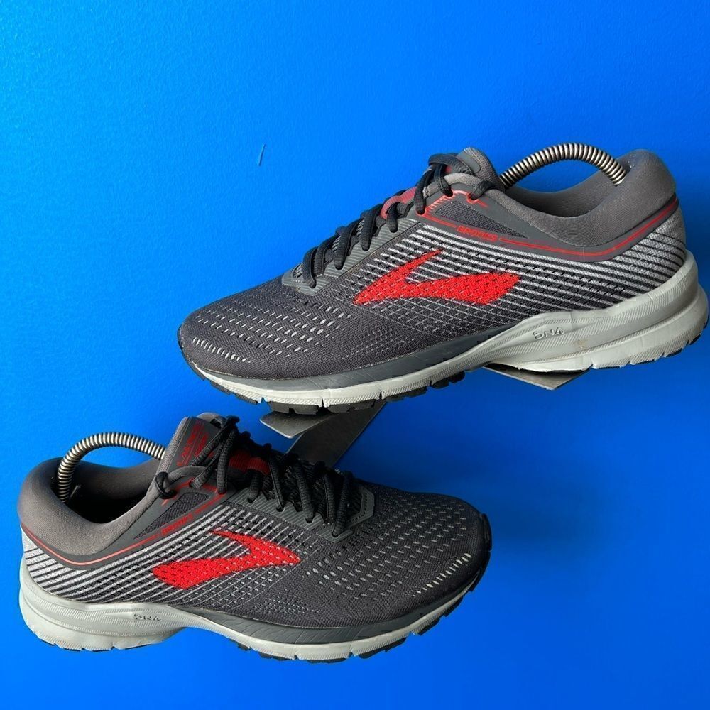 Brooks Mens Launch 5 1102781D014 Gray Running Shoes Sneakers Size 8